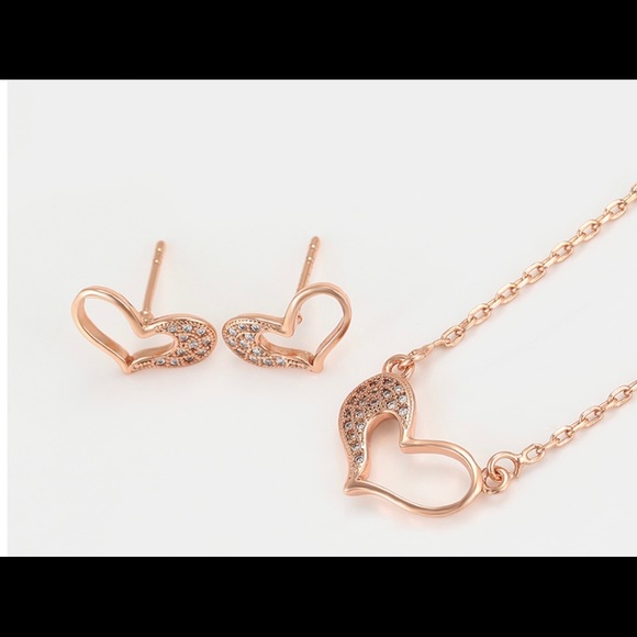 Elegant rose gold set!!! - Picture 3 of 7